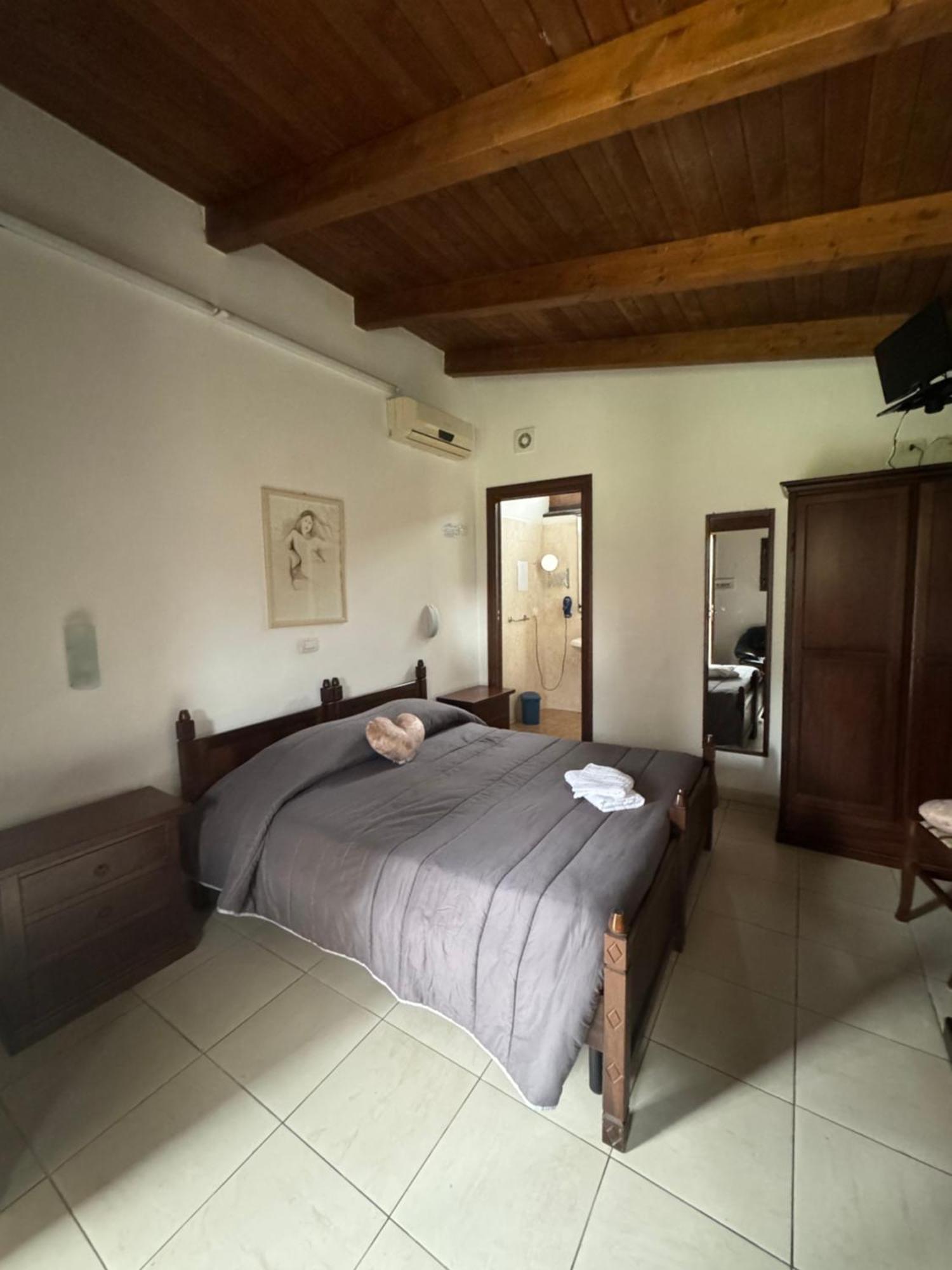 Holiday Residence Casamassima Luaran gambar